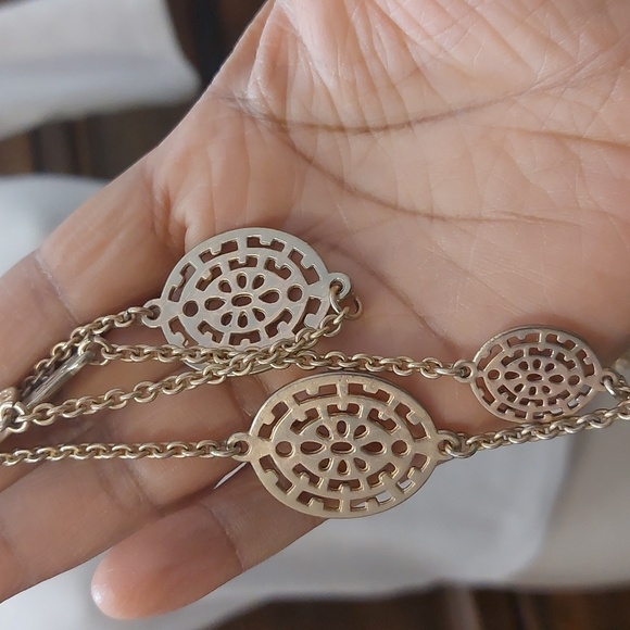 Gold Tone Laser Cut Oval Links Double Strand Layered Necklace - Picture 6 of 6